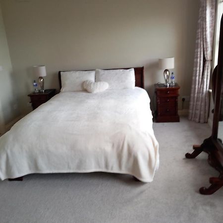 Clonoughter Heights Bed & Breakfast Glin Екстериор снимка